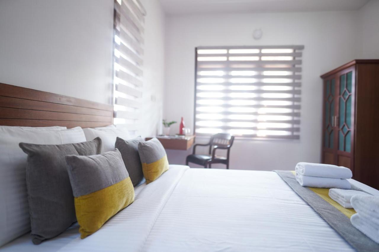 Villa 4 Kochi ภายนอก รูปภาพ